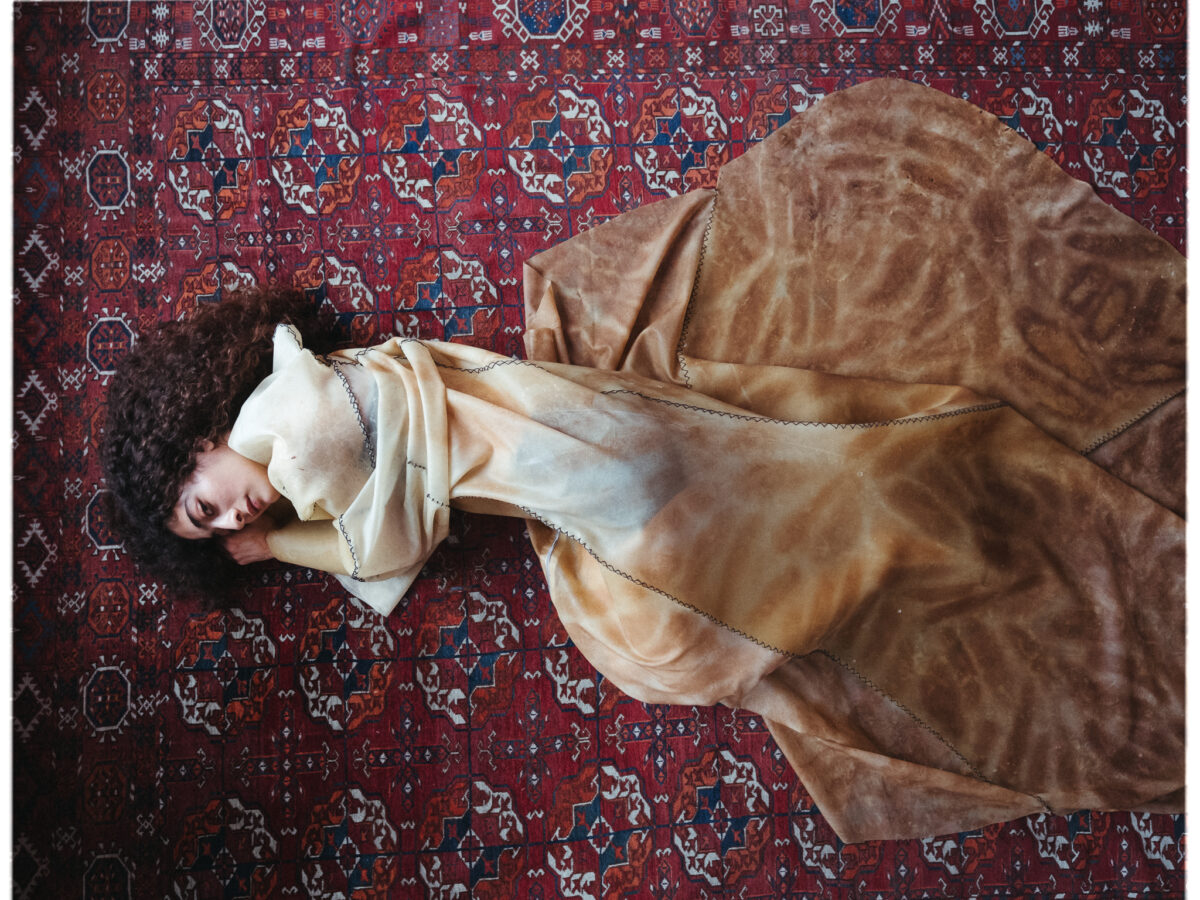 Nazzal Studio insists on the permanence of Bedouin traditions